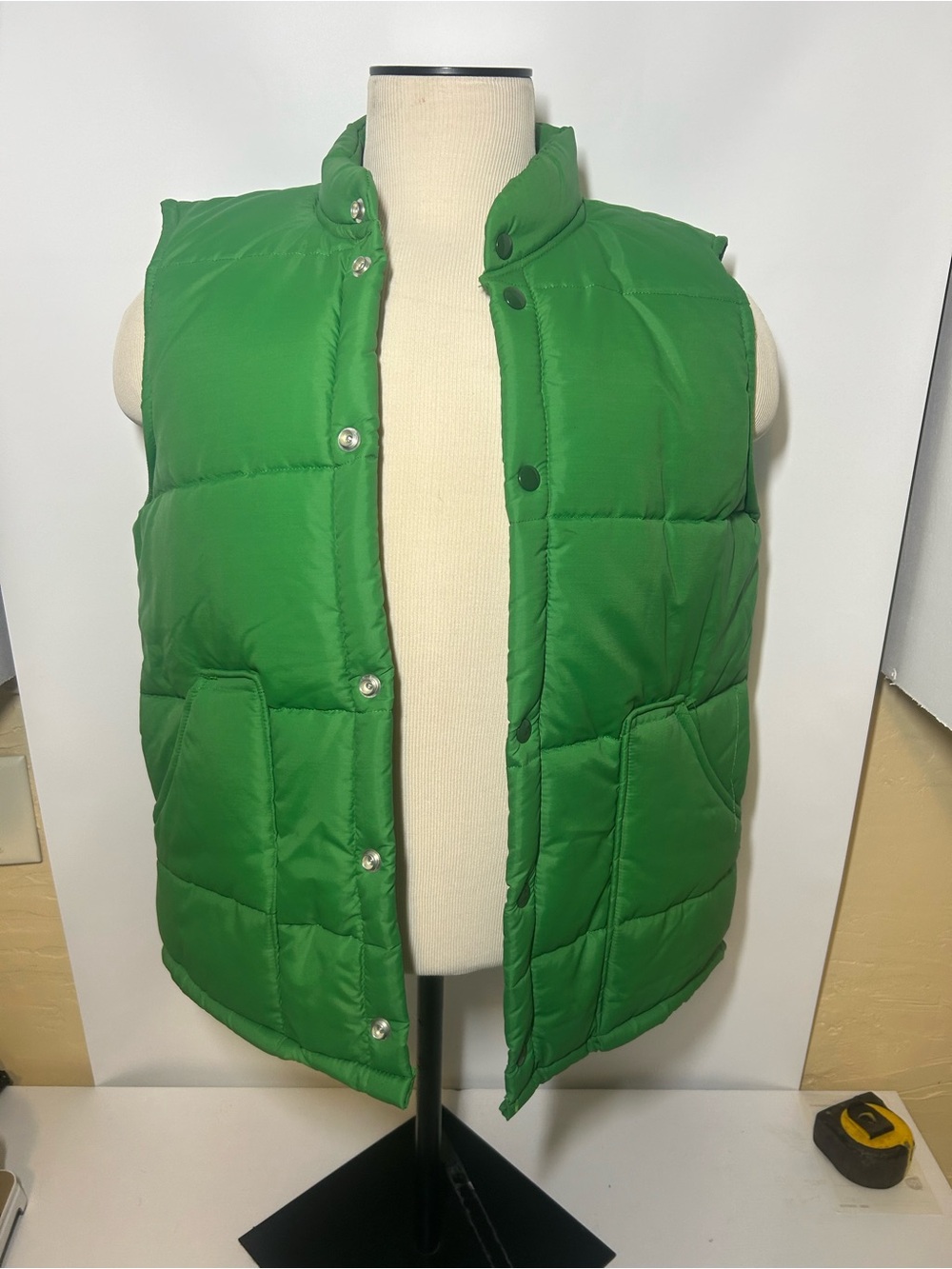 Green Puffer Vest - Lightweight vintage pioneer swingster